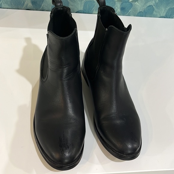 Thursday Boot Company Dutchess Chelsea Boot - Picture 7 of 11
